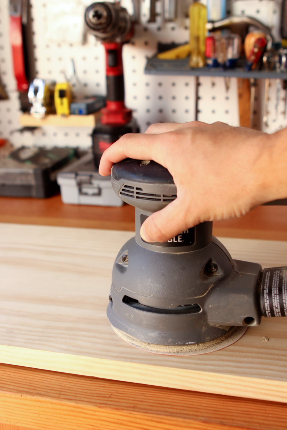 7 Common Mistakes To Avoid Whenever You Use A Random Orbit Sander